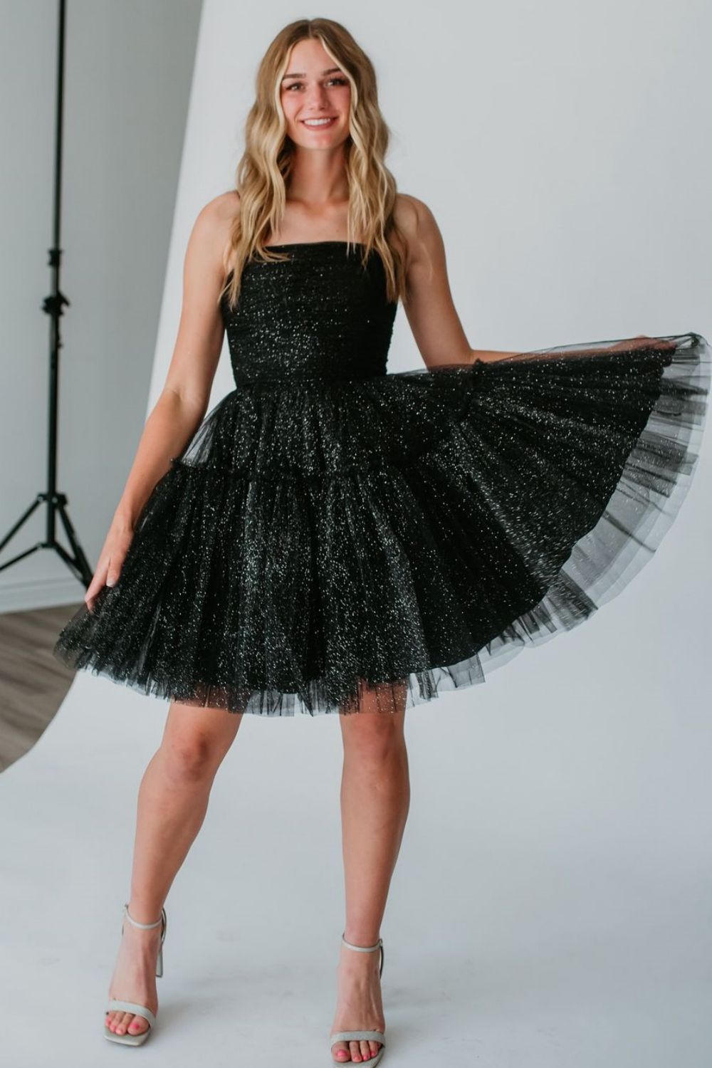 Glitter Black Lace Up Short Tulle Homecoming Dress