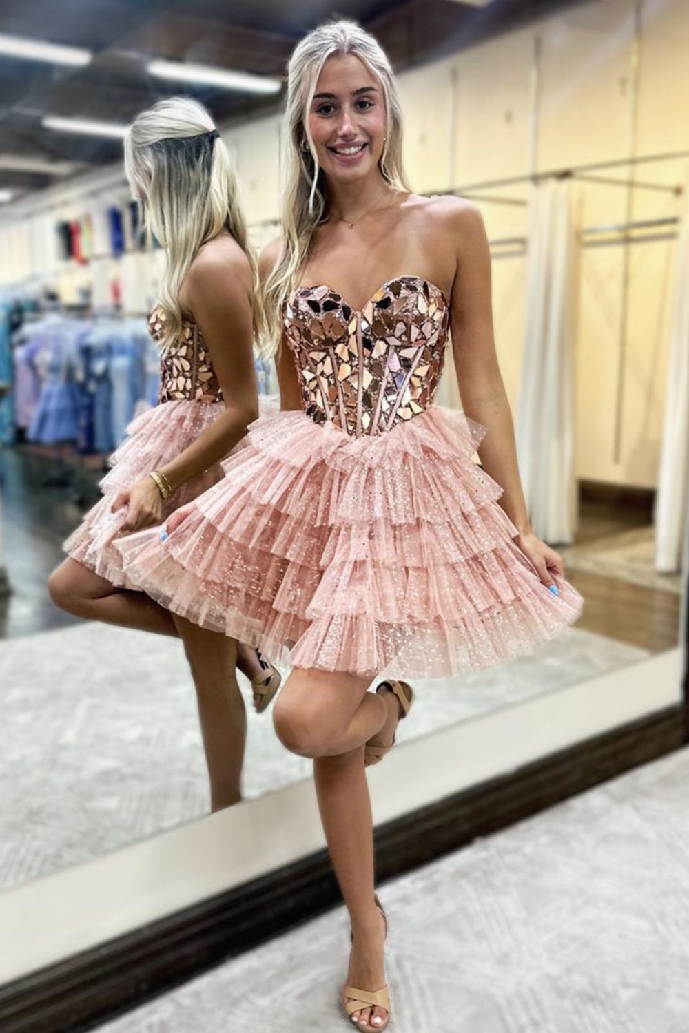 Gorgeous Short Tiered Tulle Homecoming Dress