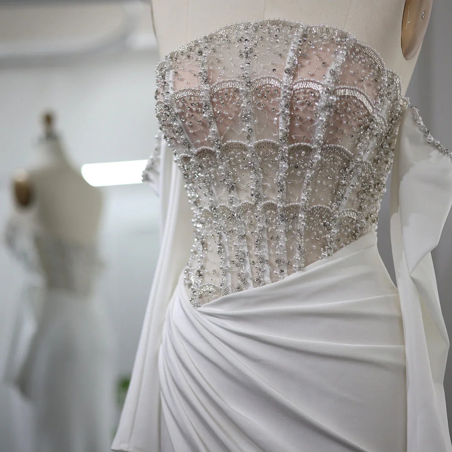 Luxury White Scalloped Evening Dress with High Slit