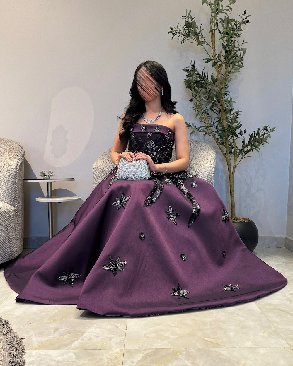 فستان سهرة ميكادو أرجواني مع خرز لامع