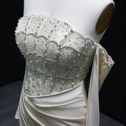 Luxury White Scalloped Evening Dress with High Slit