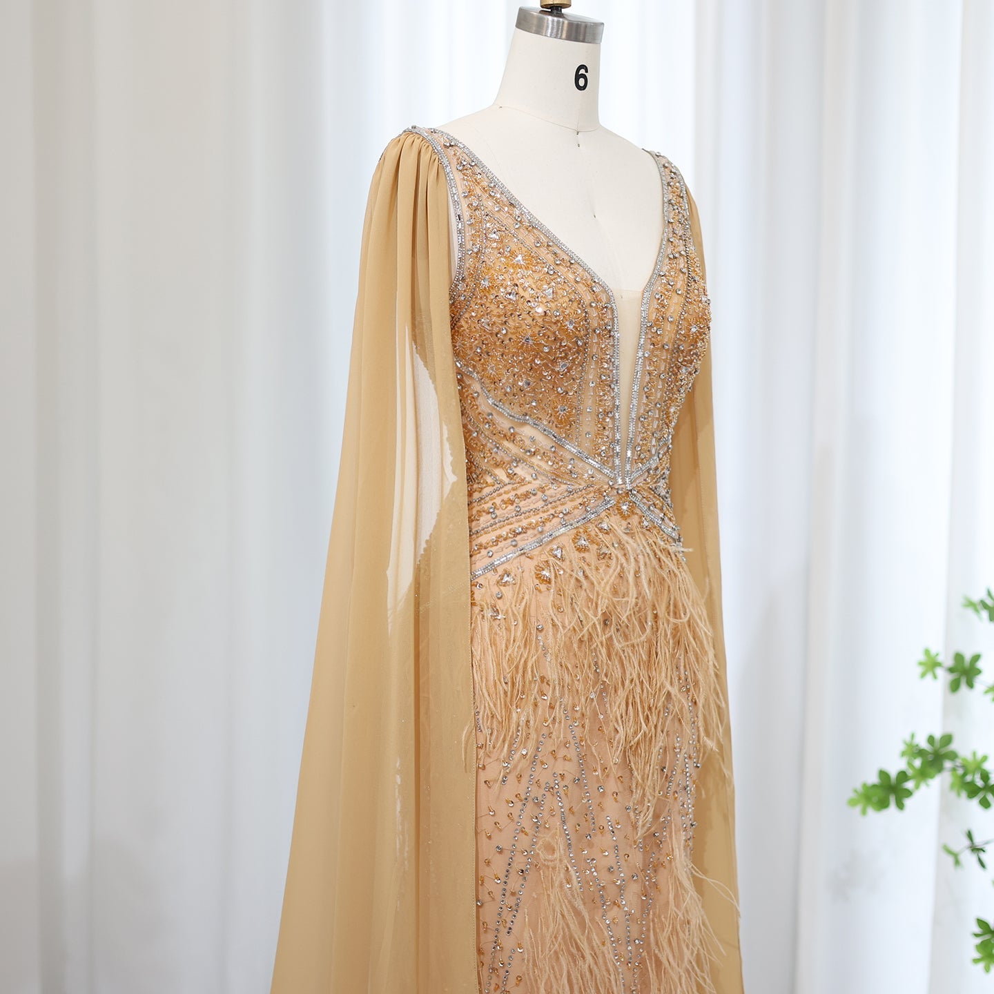 Luxury Feathers Blue Evening Dress with Cape Sleeves