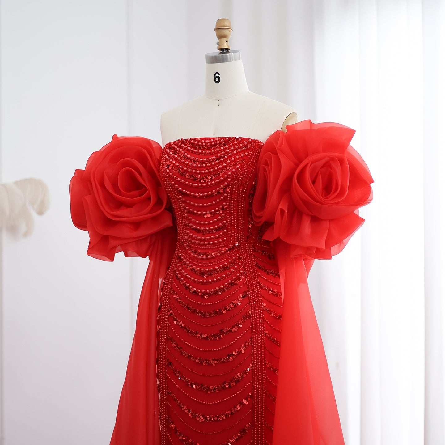 Luxury Pearl Red Evening Dress with 3D Flowers Cape