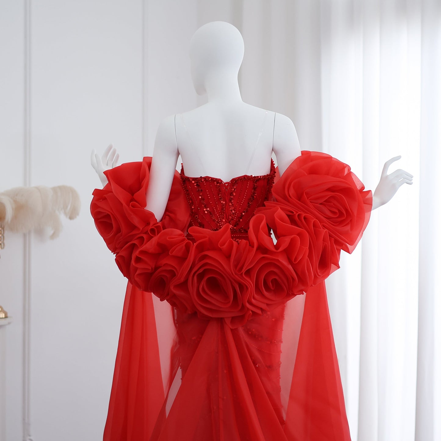 Luxury Pearl Red Evening Dress with 3D Flowers Cape