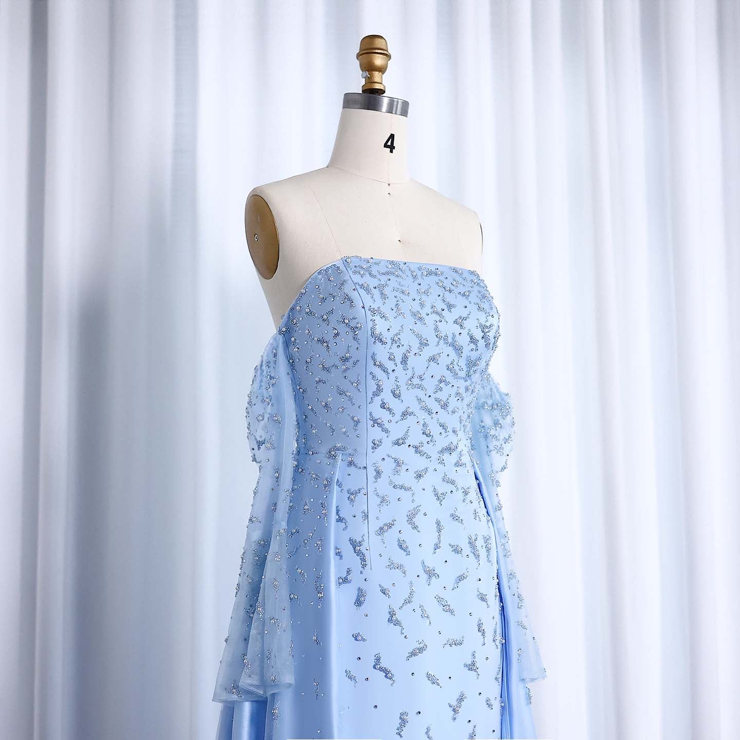 Luxury Silver Gray Evening Dress with Overskirt Sleeves