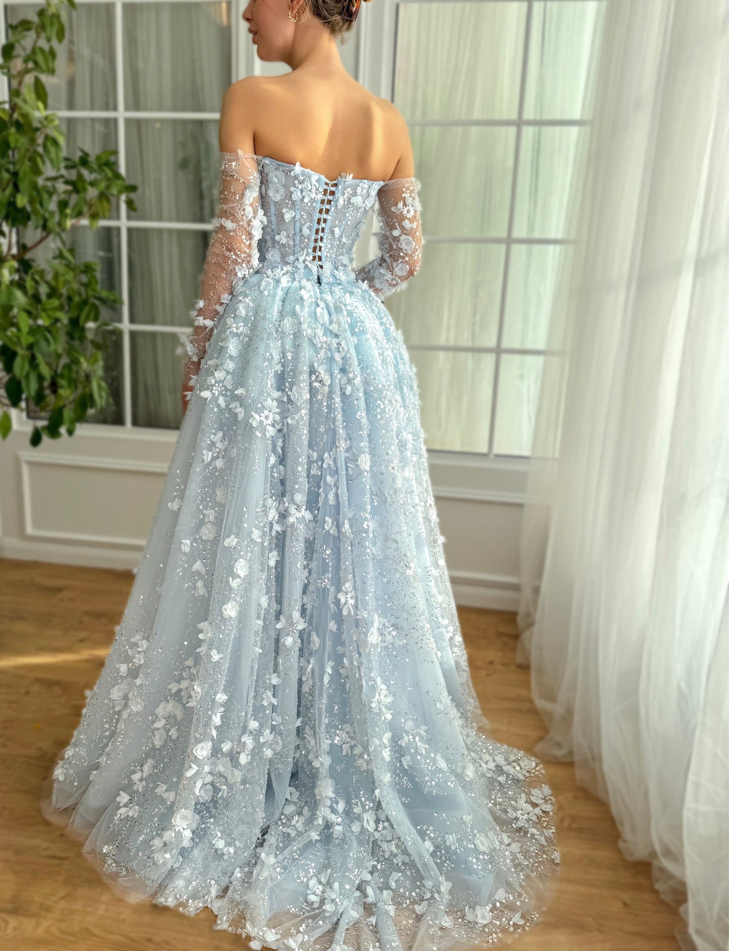 Elegant 3D Flowers Pink Evening Dress with Overskirt